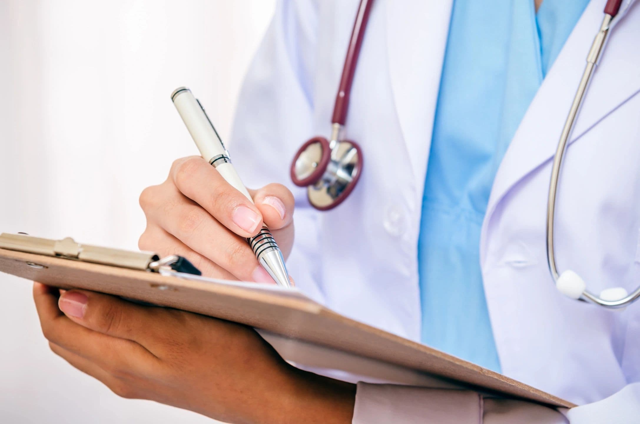 Portugal healthcare system guide: Public vs private options